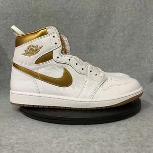 NIKE AIR JORDAN 1 OG METALLIC GOLD HIGH 12.5 WOM FD2596-107 NWOB